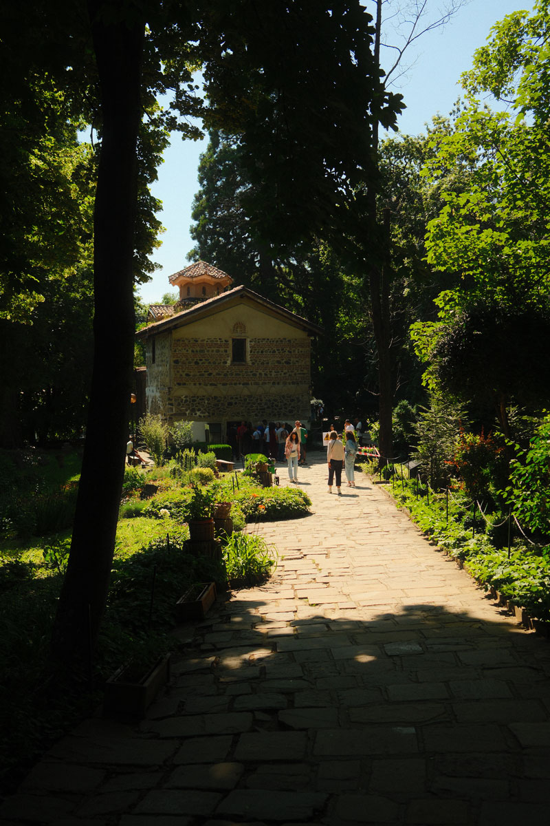 Rila-klooster bezoeken vanuit Sofia: zo plan je deze mooie dagtrip boyana church