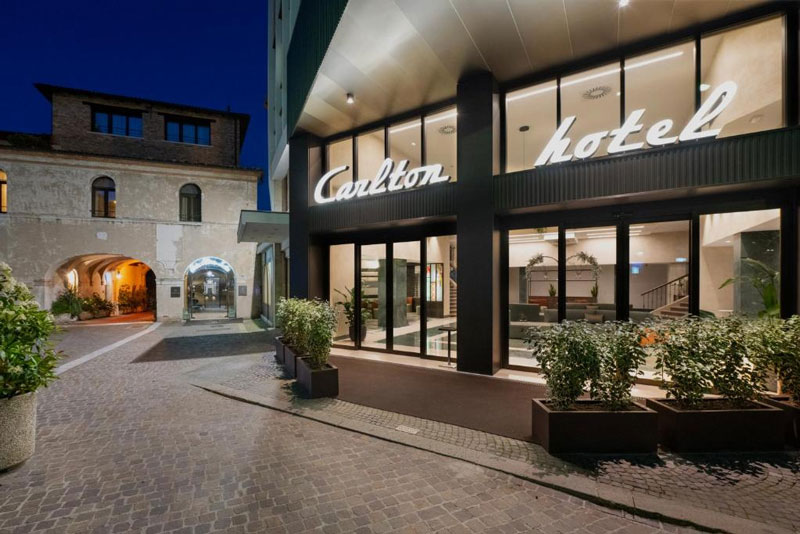 Hotel Carlton in Treviso, convenient for the train station